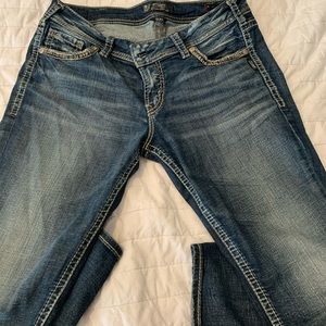 Women's Suki Super stretch Capri Size 32